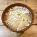 13pearls's cooksnap of when they made 大根おろしとえのきの味噌汁.