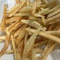 シリコンバレー's cooksnap of when they made フライドポテト　塩でゆでて揚げる。粉不要.