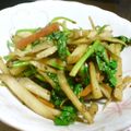 くまやっこ's cooksnap of when they made きんぴらごぼうと三つ葉の胡麻あえ.