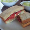 じゅん♪'s cooksnap of when they made べーコンととろけるチーズのサンドイッチ.