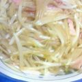punk's cooksnap of when they made もやしとベーコンのにんにく炒め.