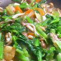 なっちょK's cooksnap of when they made 10分で小松菜としめじたっぷり中華飯.