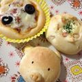 piy_cafe＊'s cooksnap of when they made かわいい♪丸パンでぶたパン☆.