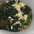 iomanma's cooksnap of when they made ほうれん草と卵入り　本格派おぼろ昆布汁.
