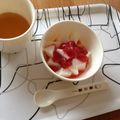 チロル215's cooksnap of when they made レンジで2分30秒！甘さ控えめ苺ソース.