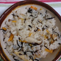 ぷっちかおりんご's cooksnap of when they made 鶏皮ときのこの炊き込みご飯.