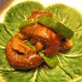 華舞蘭's cooksnap of when they made 簡単、マッシュルームとズッキーニのソテー.