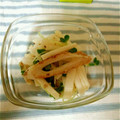 y12o26's cooksnap of when they made 簡単スピード小鉢！長芋とちくわの梅和え.