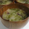 Hoink's cooksnap of when they made 玉ねぎとアオサのお味噌汁.