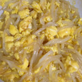 だいけんなな's cooksnap of when they made かなるンちのもやしとたまごの炒め物.