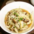 nejikire's cooksnap of when they made お揚げとしめじとかいわれの煮浸し.