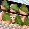 berry_a's cooksnap of when they made 子供の日♡柏餅風おにぎり♡キャラ弁.