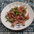 ﾁｲﾁｬﾝﾏﾏ's cooksnap of when they made ハムステーキとピーマンのハーブソルト炒め.
