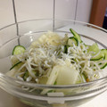 朝食当番's cooksnap of when they made しらすと大根ときゅうりの酢の物.