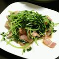 さリー！'s cooksnap of when they made ♪豆苗とベーコンのガーリックバター炒め♪.