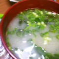 ユーロン's cooksnap of when they made ねぎと揚げのお味噌汁.