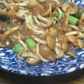 やすにゃんこ's cooksnap of when they made 万能酢味噌で　アスパラ＆なめこ.