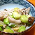 かずちゃんだよ。's cooksnap of when they made しめじとそら豆のデパ地下風サラダ.