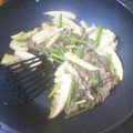 M130018's cooksnap of when they made 牛肉とたけのこの甘辛オイスター炒め.