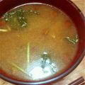 凜子。's cooksnap of when they made なめことれんこんと三つ葉の味噌汁.