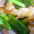 もも426's cooksnap of when they made 柔らか豚肉と小松菜のバター炒め.