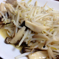 ♡♥♡たんちゅ♡♥♡'s cooksnap of when they made もやしときのこのバター炒め.