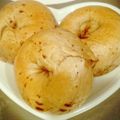なっち1001's cooksnap of when they made もちもち☆ブルーベリー豆乳ベーグル.