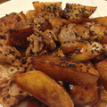 菜ao's cooksnap of when they made 新ジャガと豚肉のこってり揚げ煮。.
