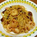 ゆきんこ☆彡's cooksnap of when they made きのこの大葉にんにく醤油バター和風パスタ.