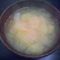 でかあし's cooksnap of when they made 新じゃがと新玉ねぎの味噌汁.