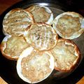 ﾚｲﾁｬ's cooksnap of when they made 餃子の皮でパリッとピザ(^-^).