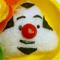翔舞ママ's cooksnap of when they made キャラ弁*簡単♪おむすびまんおにぎり.