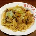 みんみん０６１０'s cooksnap of when they made 牡蠣の燻製オイルｄｅパスタ.