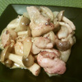そらいろ猫's cooksnap of when they made 鶏としめじの味噌マヨ炒め.