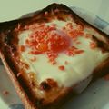 asazakari's cooksnap of when they made ズボラ☆目玉焼きトースト.