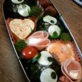 つぶあん姫's cooksnap of when they made キャラ弁☆トトロ“まっくろくろすけ”弁当.