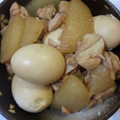 けぃこ。だぃご's cooksnap of when they made 鶏肉とゆでたまごのさっぱり煮.