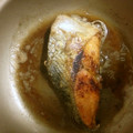 港UV's cooksnap of when they made 基本のき・鮭のムニエル.