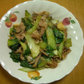 ysachie's cooksnap of when they made ☆楽安☆青梗菜と豚肉としめじの中華炒め.