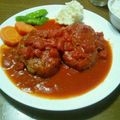 tomekichi's cooksnap of when they made ☆簡単！！トマト煮込みハンバーグ☆.