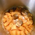 mikamika's cooksnap of when they made 圧力鍋でサバ缶と大根の煮物.