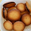 なしのたね's cooksnap of when they made 余った卵白で…絶品ラングドシャ.