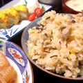 ぶぅちゃんみ's cooksnap of when they made 鶏肉と塩昆布の炊き込みご飯.