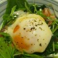 じんとっと's cooksnap of when they made ほうれん草とベーコンの温玉サラダ.