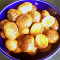 HIROMIN-S's cooksnap of when they made 揚げ新ジャガのつやつやアメ煮.