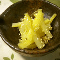 大魔女's cooksnap of when they made たくあんの白ゴマ和え.