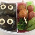 みかたろう's cooksnap of when they made キャラ弁 トトロ.