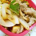 ＊＊みぃ's cooksnap of when they made 豚肉と新タマネギのレモンペッパー焼き❤.