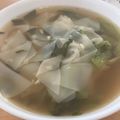 ＊ゆかりごはん's cooksnap of when they made 餃子の皮リメイク！ワンタンスープ.