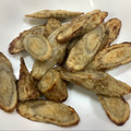 ドラミナちゃん's cooksnap of when they made ごぼう唐揚げ。素材の旨味をいただきます。.